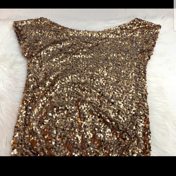 unknown Tops - Sparkly Sequence embellished gold top